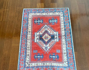 2 x 3 petits tapis rouge et bleu, tapis design antique, paillasson