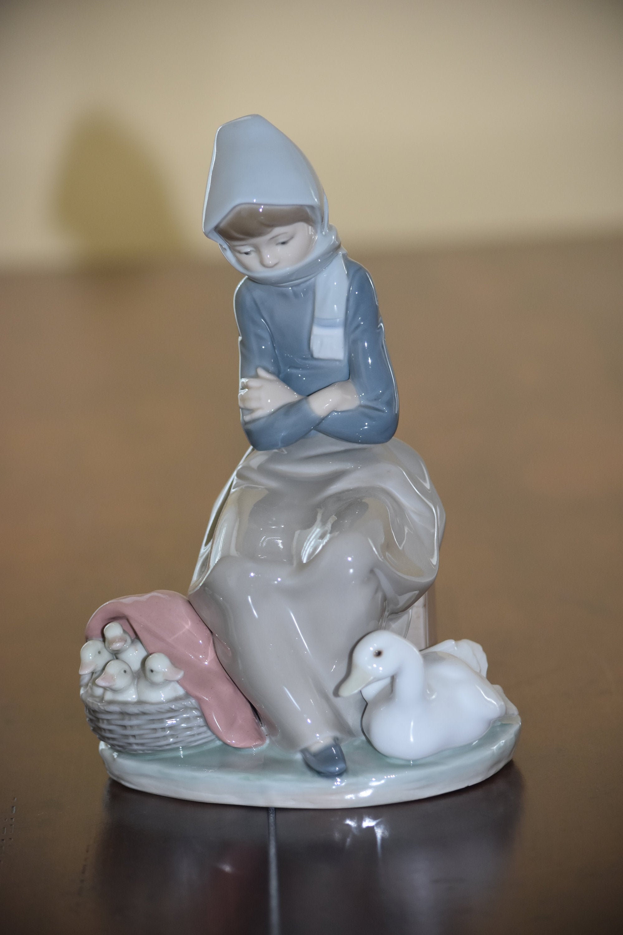 Lladro - Girl and Ducks