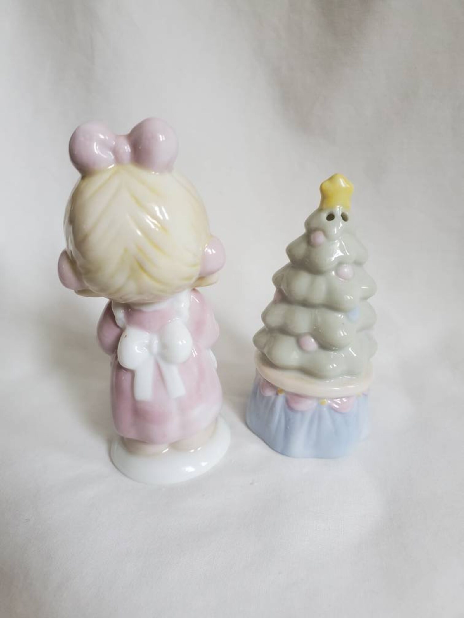 Precious Moments Salt and Pepper Shakers 1994 Etsy