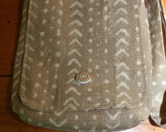 Geldbörse, Umhängetasche, Tasche aus Schlamm