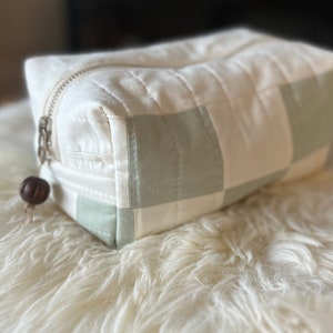 Quilted Boxy Bag | Quilted Dopp kit | Boxy Pouch | Boxy Tool Pouch | Quilted Tool Pouch | Dopp kit | Tool Pouch | Toiletry Bag | Organizer