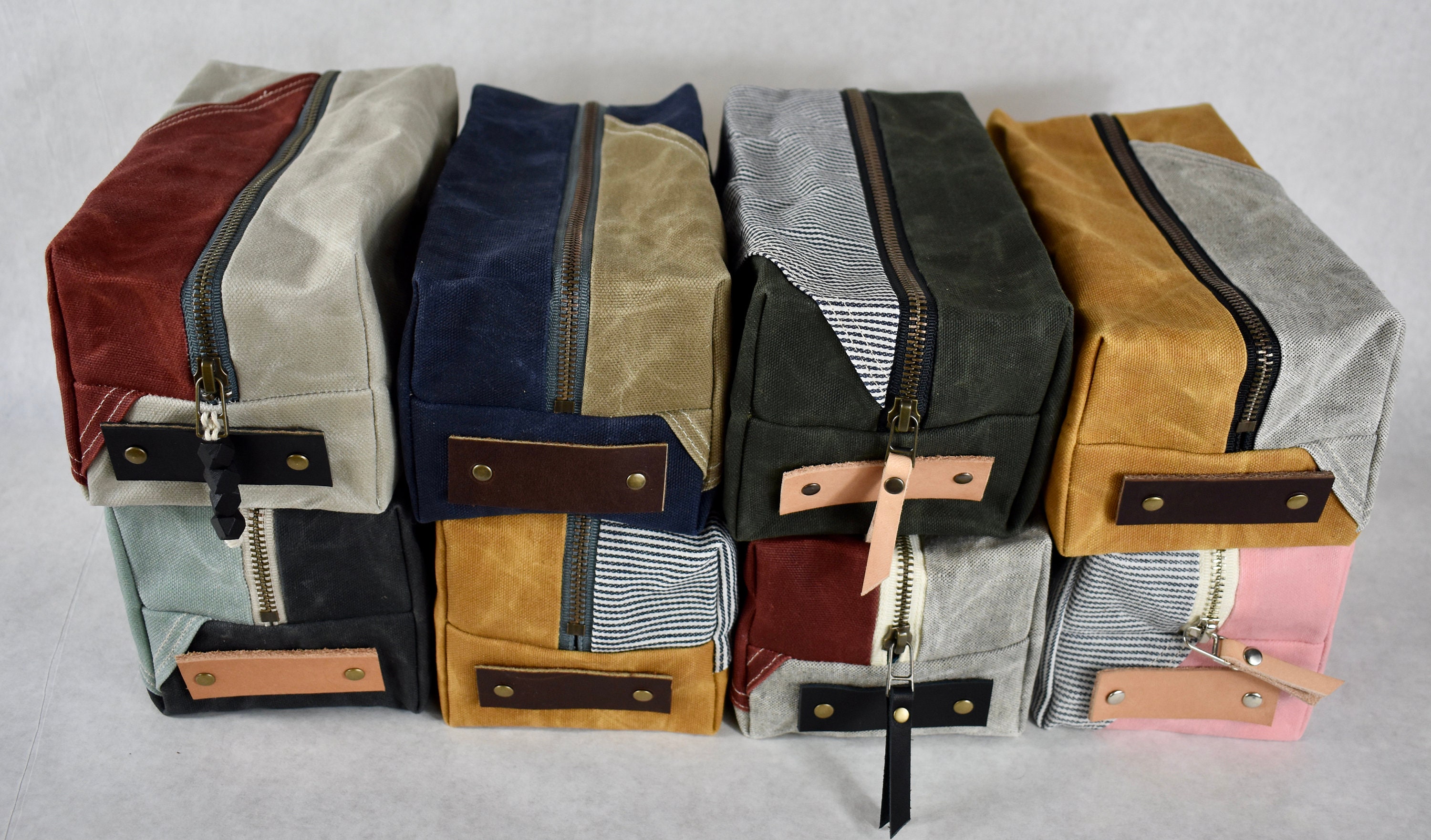 Custom Dopp Kit, Dopp Kit for Men Women, Groomsmen Gift, Dopp Kit