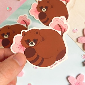 Momo die Tanuki Sakura Matte Aufkleber