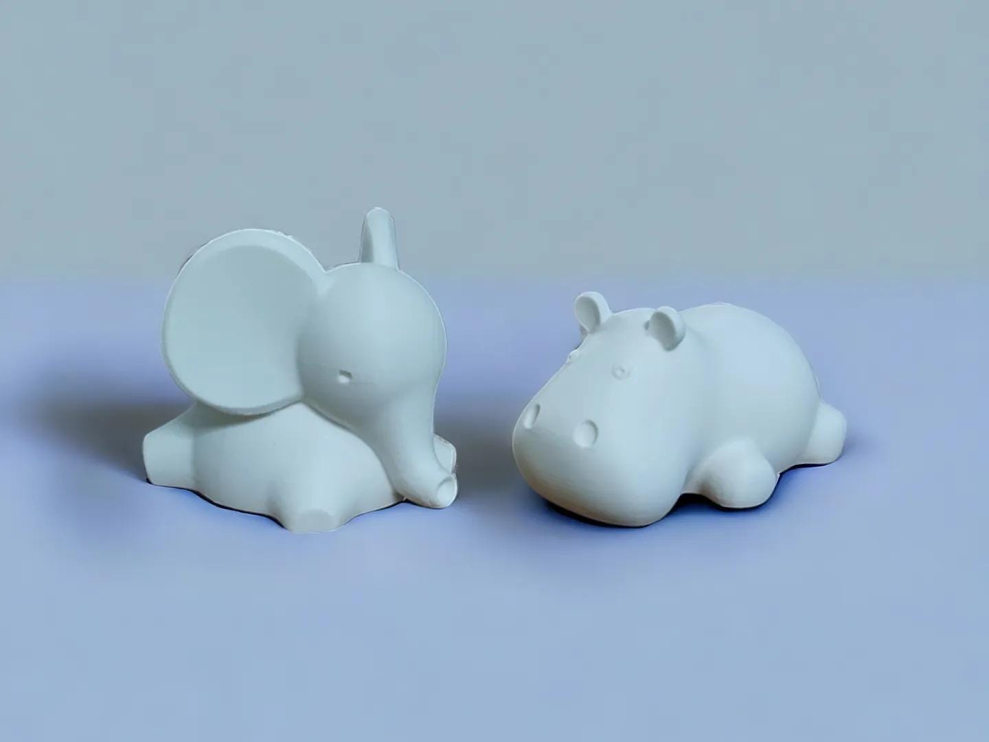Figurines de bureau bébé hippopotame et éléphant - Jolies sculptures d'animaux à exposer ou à offrir
