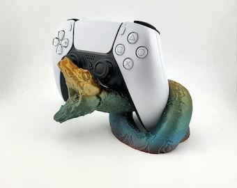 Striking Snake Controller Stand – 3D Printed Serpent Gaming Dock