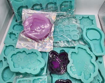 Collector’s Choice: Unique Silicone Resin Molds – Destash Sale!