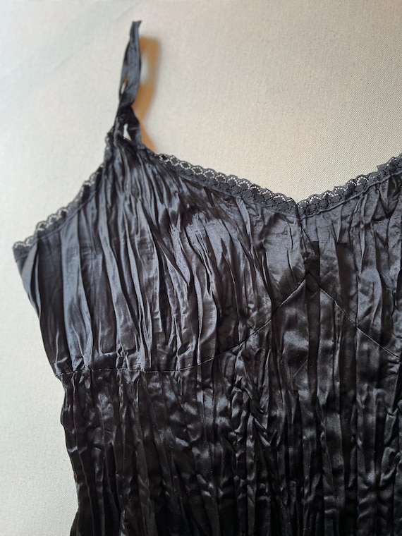 1990s Black Crinkle Top | Vintage Satin Camisole - image 2