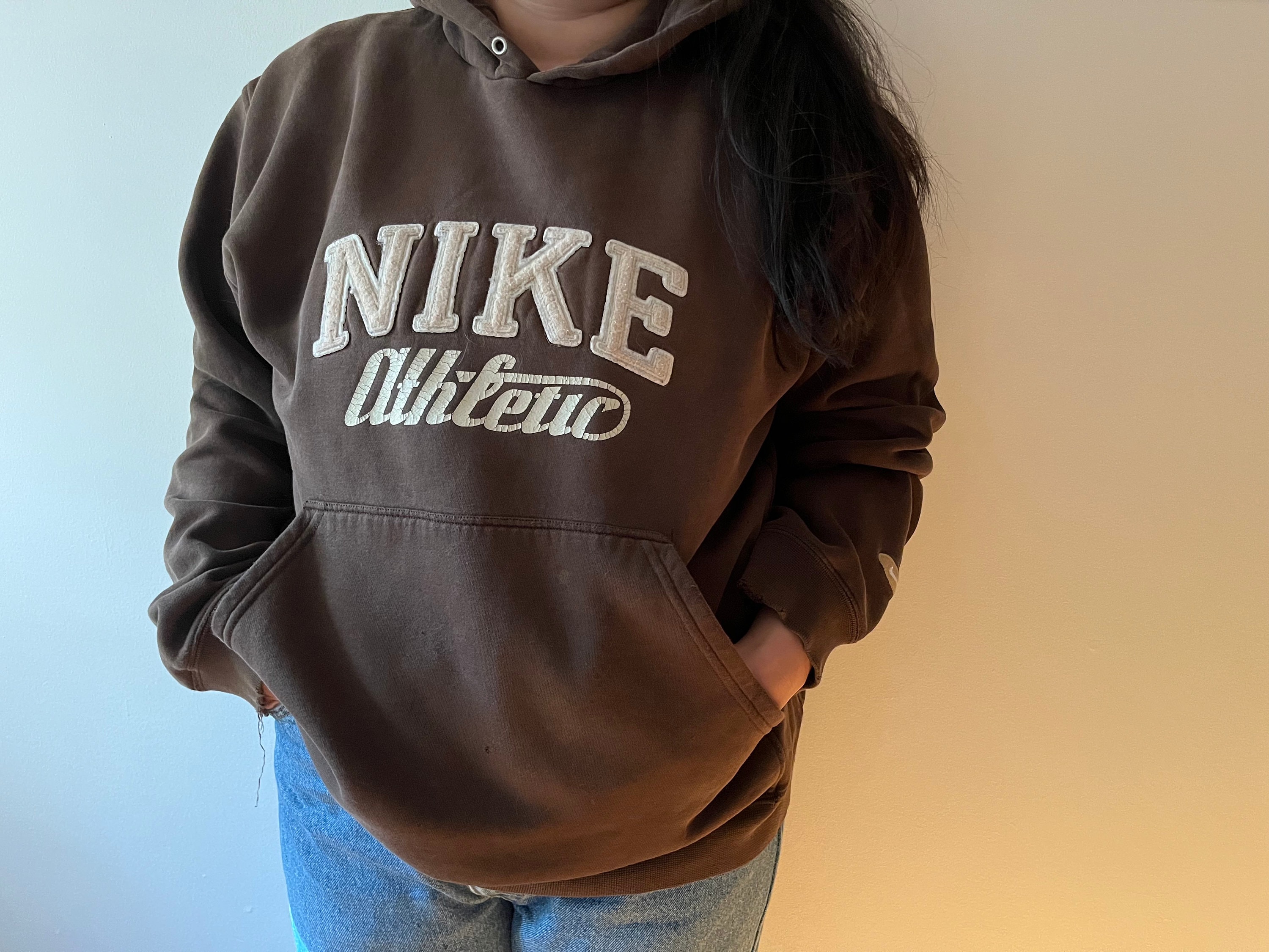 Vintage Brown & Cream Nike Sweatshirt Y2K Neutral Nike -
