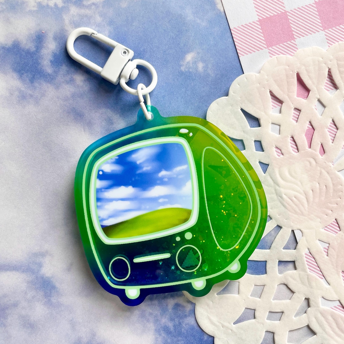 Frutiger Aero PC Liquid Glitter Keychain | Nostalgic Windows XP ...