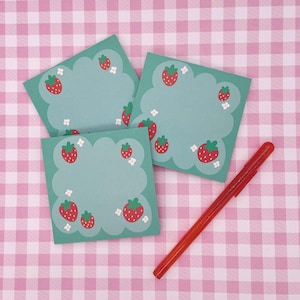 Blocco note Strawberry Field / Fogli per scrapbooking e corrispondenza / Cancelleria Cottagecore / Carta per appunti decorativa / Fogli per appunti strappabili
