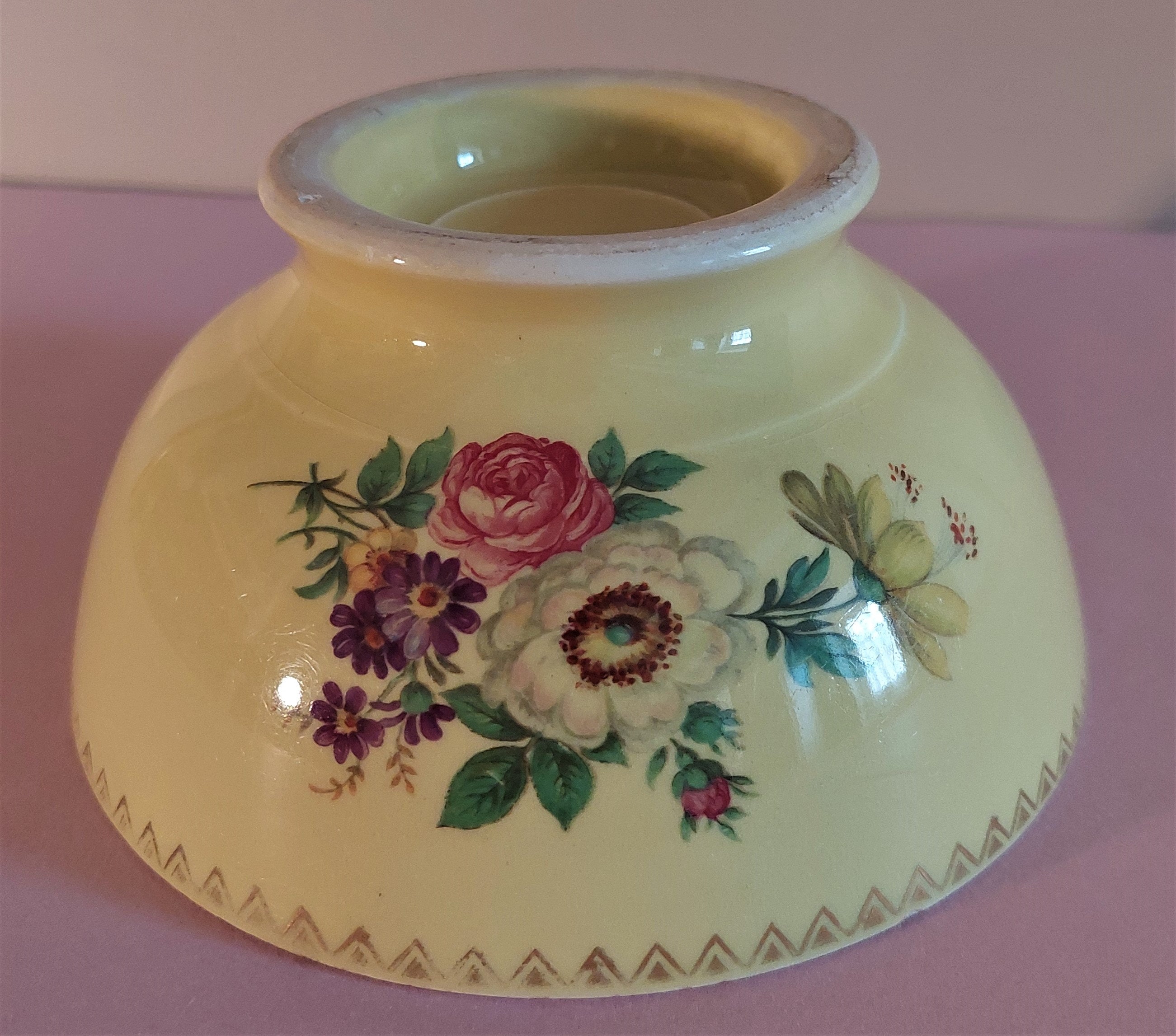 Bol en Faïence Décor Floral Fond Jaune Clair Milieu Xxème
