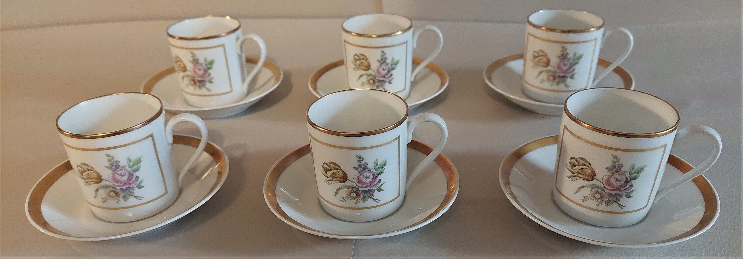 Tasses Série de Six Porcelaine Hutschenreuther Selb Germany