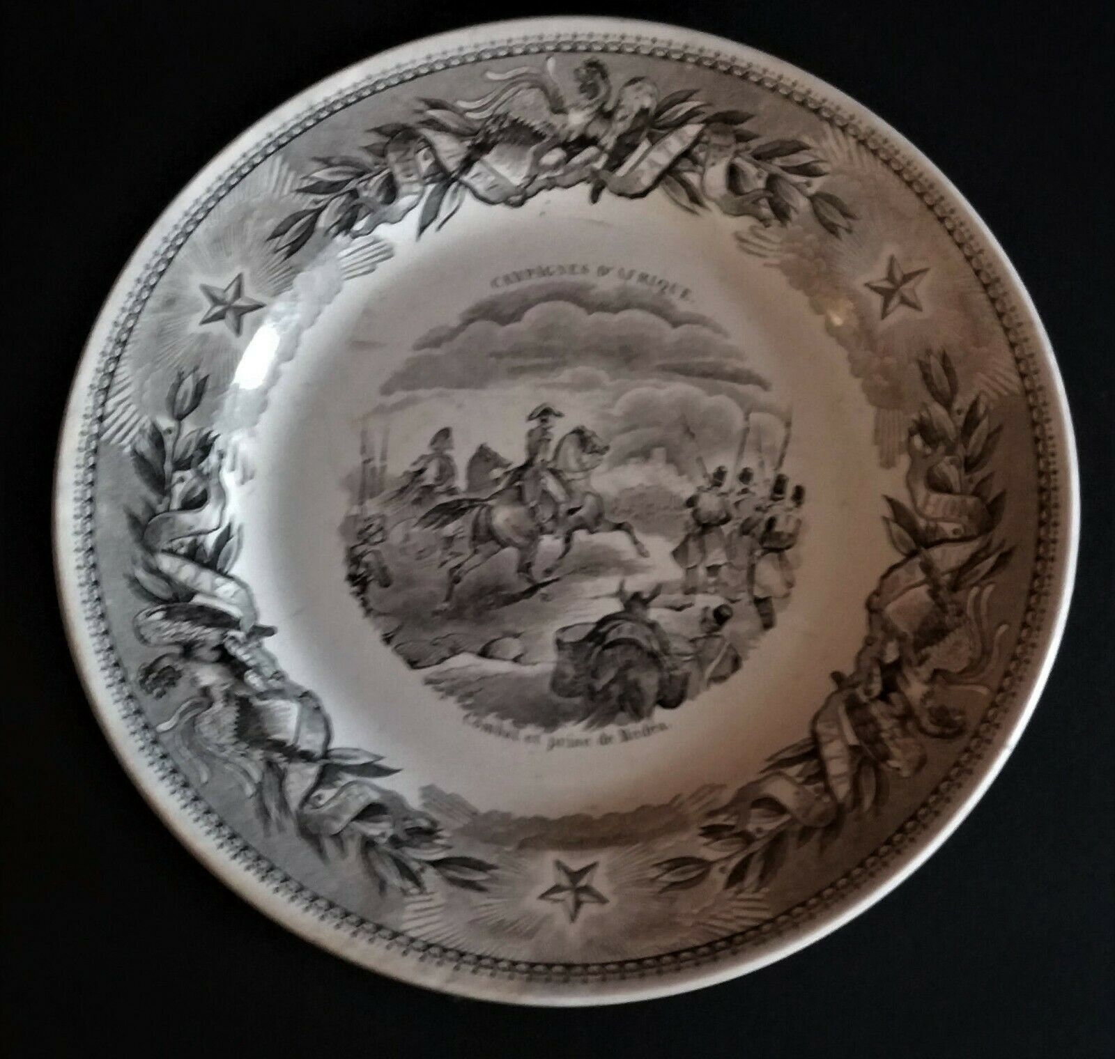 Assiette Parlante à Thème Montereau Campagnes d'afrique Second Empire
