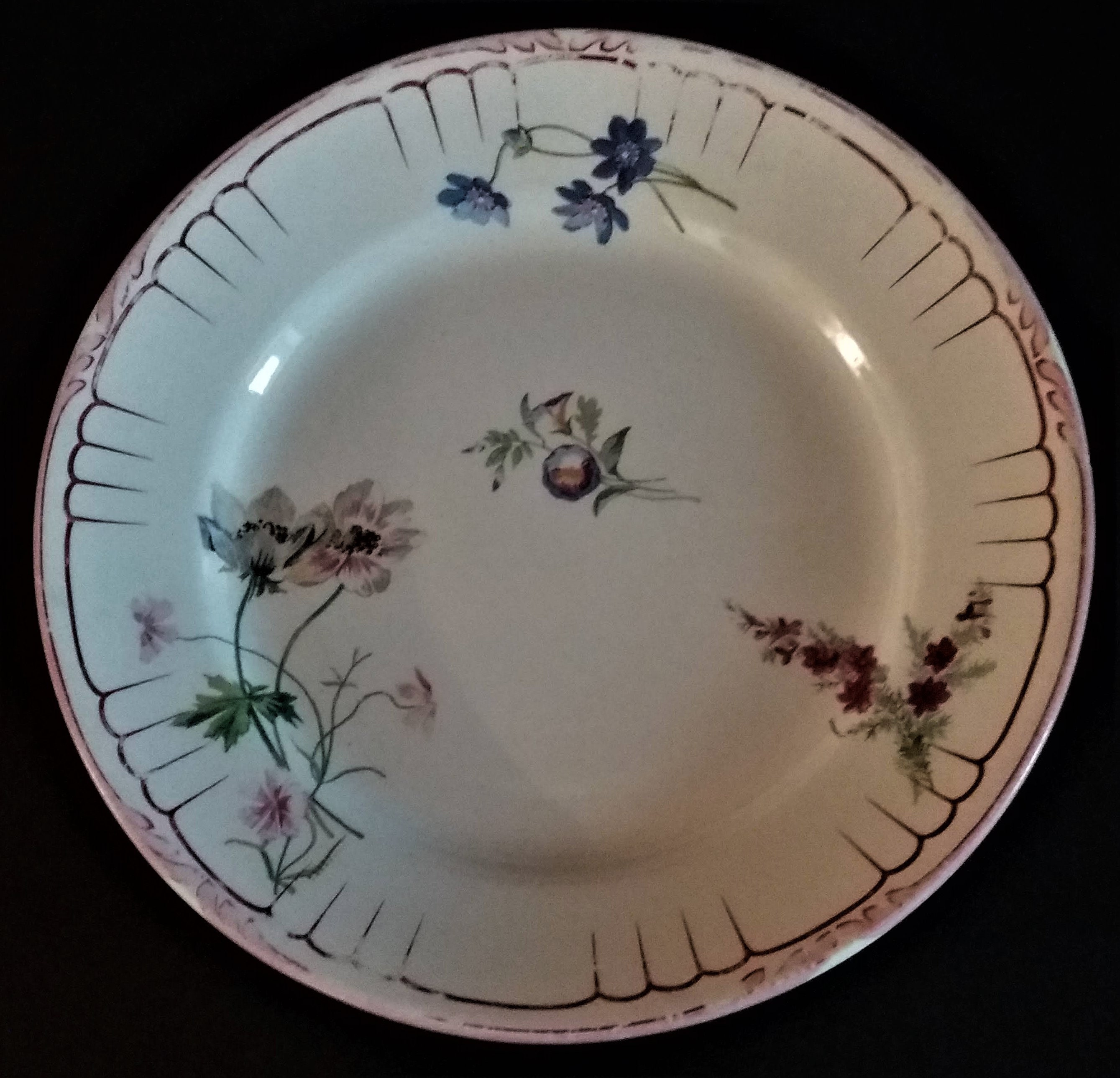 Antiquité Français Assiette à Soupe Majolica Lunéville Damon Au Vase Étrusque Paris