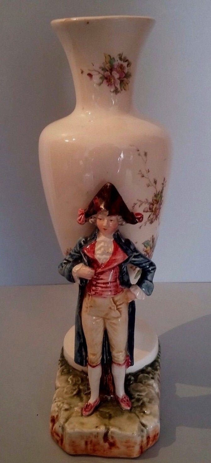 Vase en Majolique Antique