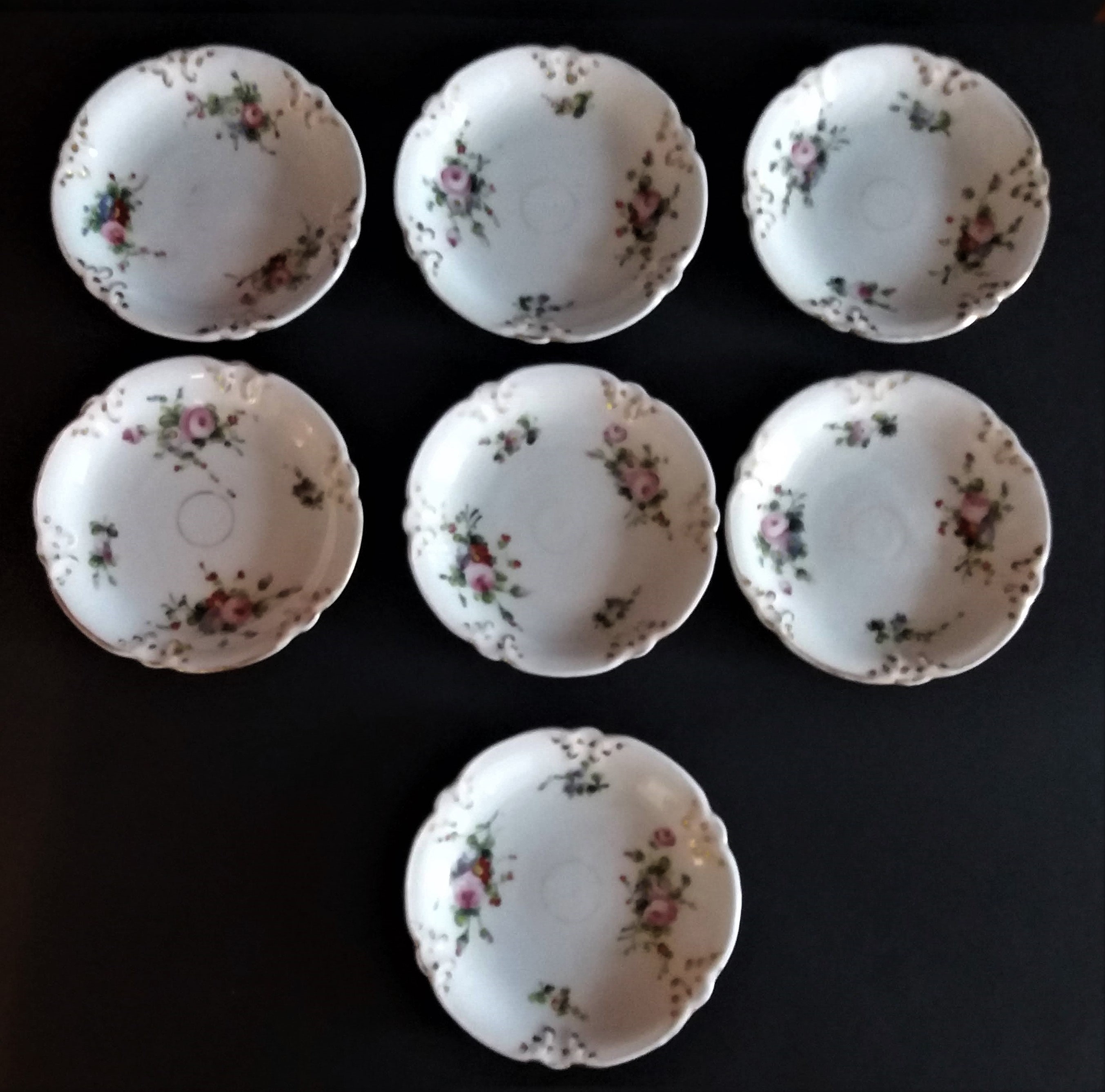 Antique Français de Sept Soucoupes en Porcelaine Paris Xixe