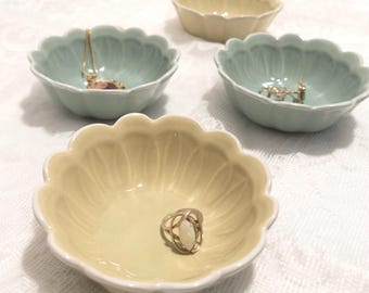 Scalloped Ceramic Trinket Dish, Sage Green or Light Teal, Ring & Jewelry Bowl