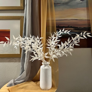 Premium Faux White Italienische Ruscus Stiele - Lebensechte künstliche Zweige, 36 &#39;&#39;lang