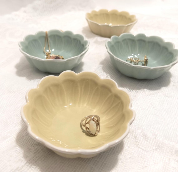 Scalloped Ceramic Trinket Dish, Sage Green or Light Teal, Ring & Jewelry Bowl