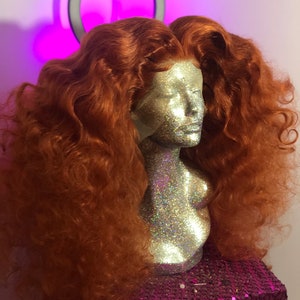 Studio 54 Frizzy Curls in Ginger