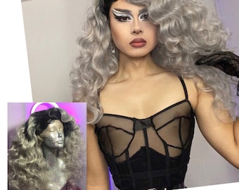 Silver/Black rooted Studio 54 Soft Curl Unit