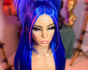 Y2K video girl