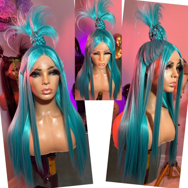 Turquoise Fanned Showgirl Lacefront