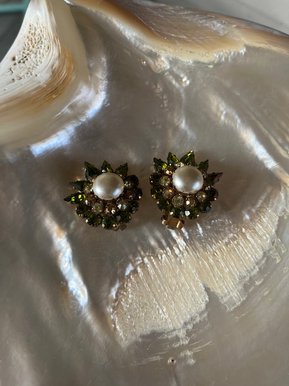 Beautiful Vintage Austrian Crystal and Faux Pearl… - image 10