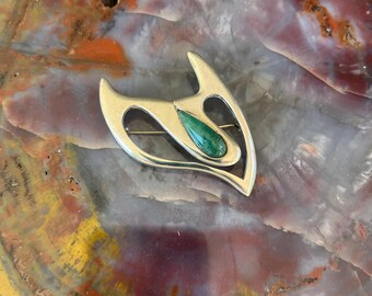 Vintage Erica Hult De Corral Sterling Silver Modernist  Brooch / Pin with Green Stone, Signed