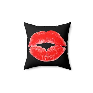 Big Kiss Pillow 14x14