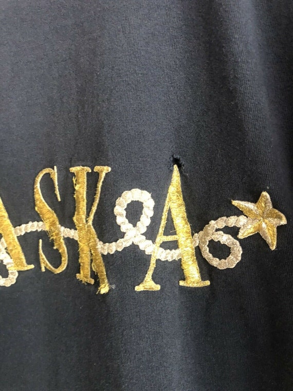 Vintage 1990s Embroidered Alaska T-Shirt, Bella L… - image 4