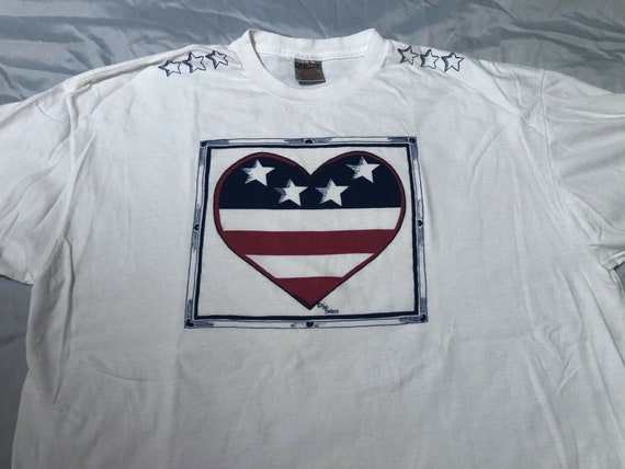 Vintage 1990s USA American Flag Heart Artwork T-S… - image 1