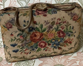 Bolso estilo caja con diseño floral y tapiz Volupte, años 50