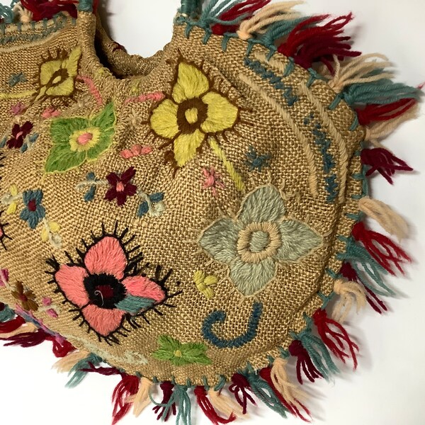 Vintage 1920s 30s embroidered bag linen hessian bag woven handle tote colourful Mexican folk style market