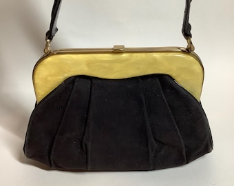 Bolso Art Déco vintage de los años 30/40, bolso con armazón de celuloide, bolso de los años 30 de ante marrón jaspeado con asa de resina de lucita, elegante bolso de muñeca, utilería de cine y teatro.