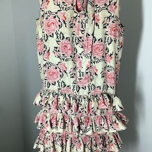 Vintage 1920s pongee silk flapper dress rose print floral raw silk pink black neutral art deco design ruffled tiered skirt antique