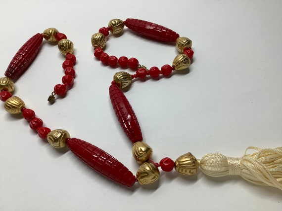 Vintage red glass Art Deco necklace 1920s 1930s c… - image 2