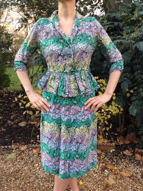 Vintage 1930s 1940s floral pink green dress.
