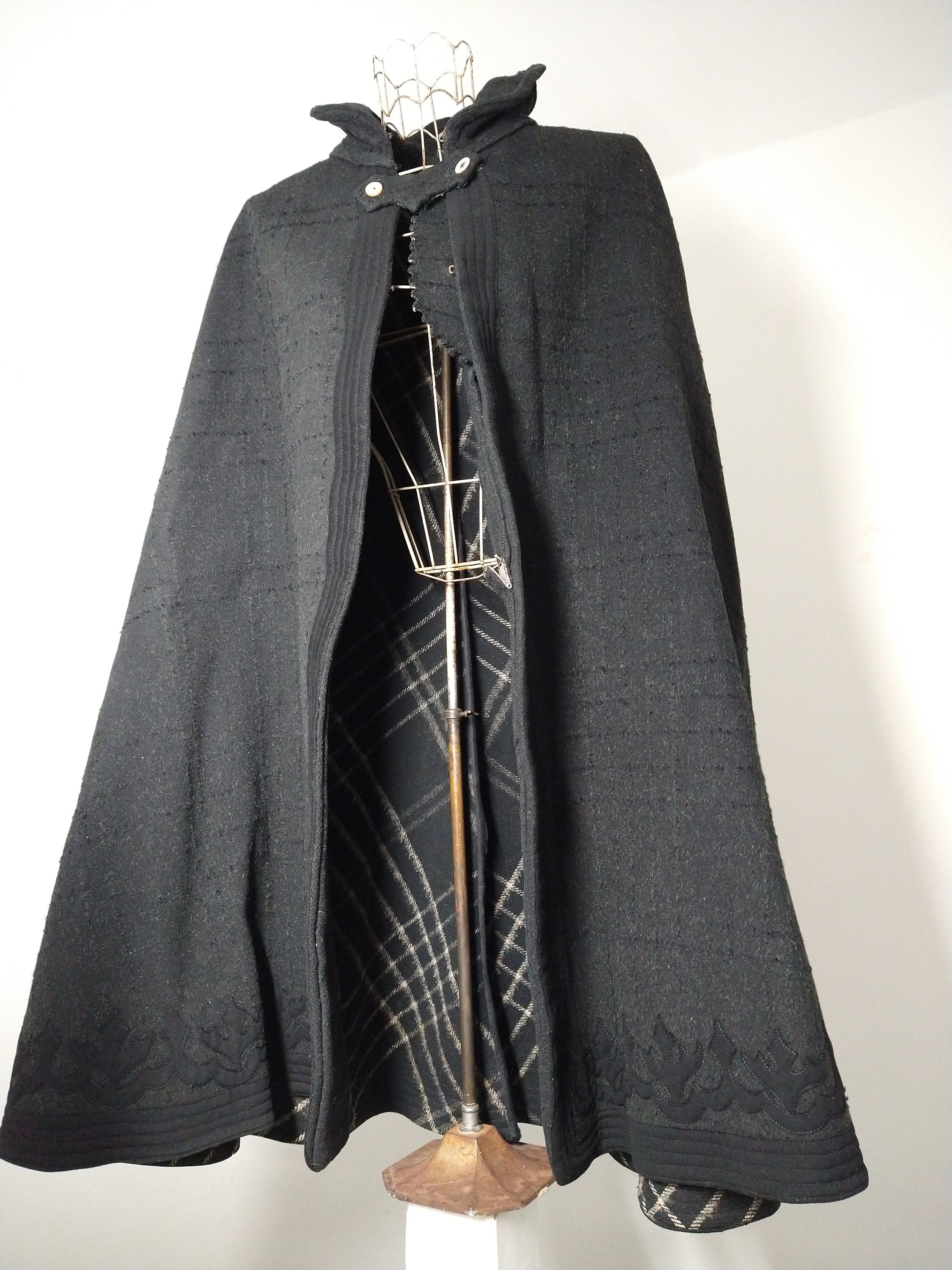 Antique Cape 'la Printemps' French Paris Brand 1800s Costume Antique Cape 'la Printemps' French Paris Brand 1800s Costume