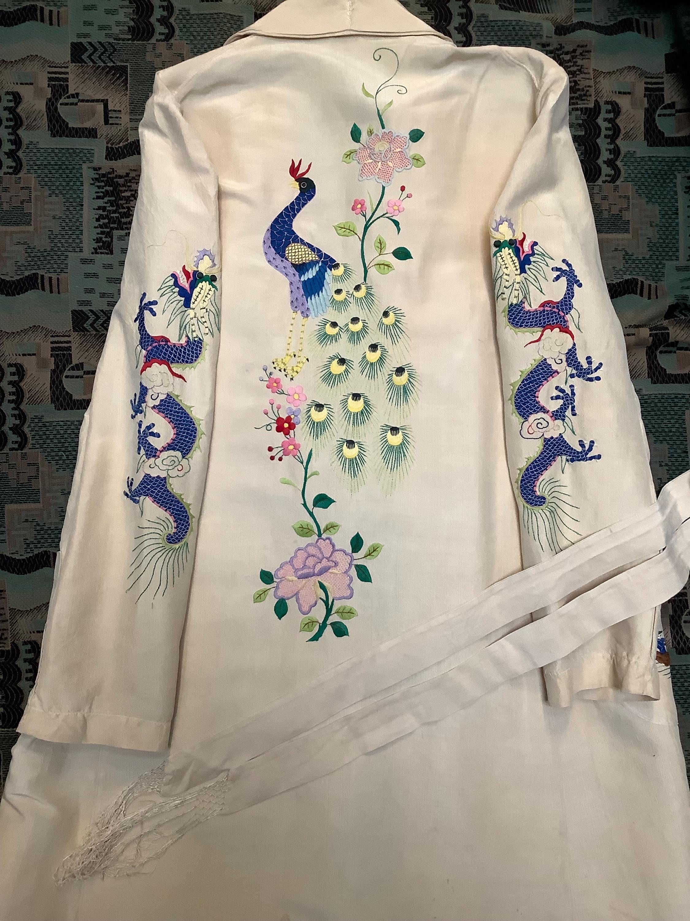 中国のアンティーク刺繍 Antique embroidered chinese coat - Etsy 日本