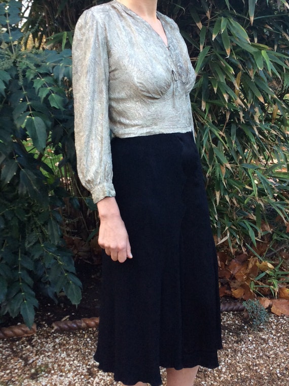 Vintage 1930s crepe, lame, bias cut dress. Lame d