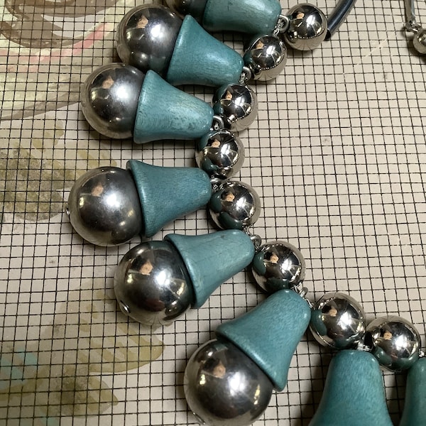 Art Deco Jakob Bengel necklace 1920s 30s chrome machine age modernist articulated bell flowers stylised  ball chain necklace