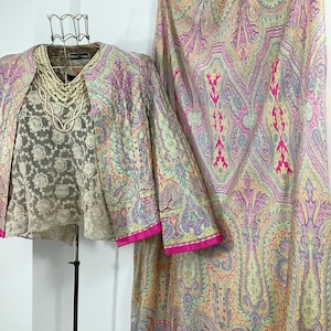 Vintage 1970s maxi skirt and jacket jersey psychedelic paisley print hot pink 1970s set