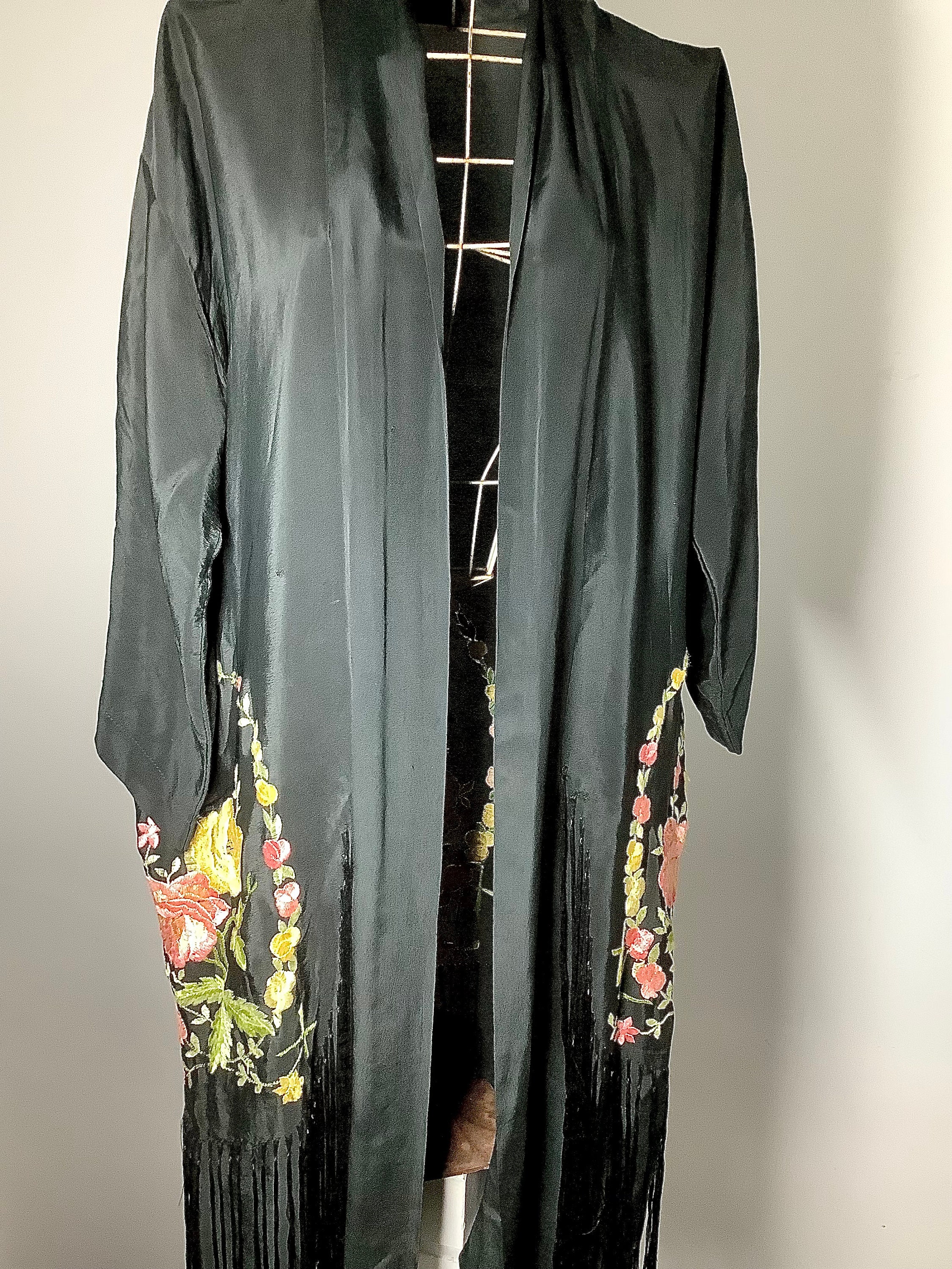 Vintage 1920s Embroidered Robe Dressing Gown Loungewear Kimono Style ...