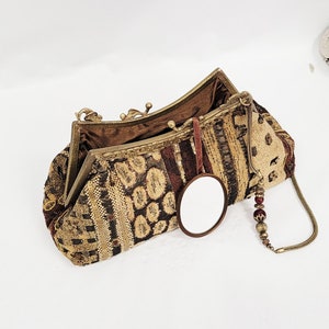 victorian clutch
