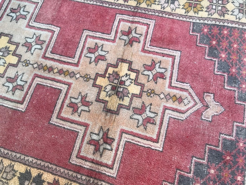 Handcraft Rug Vintage Carpet Eco Gift medium area antique carpet decorative handmade 4.1 x 5.3 ft Classic design