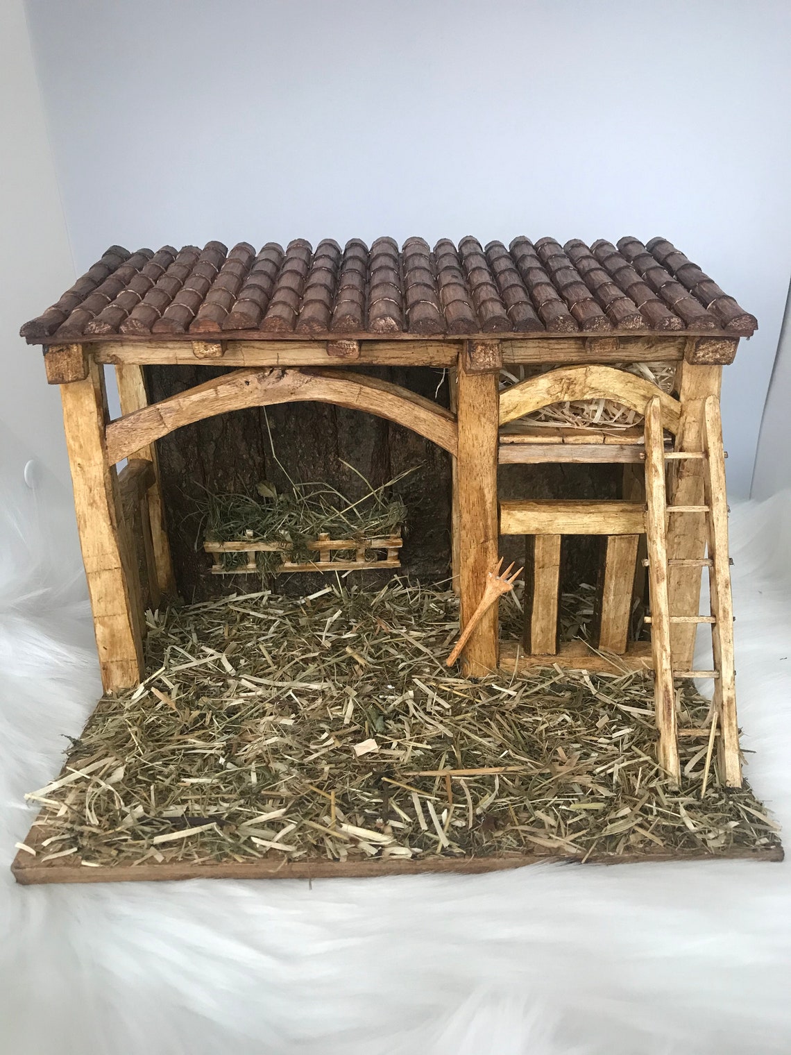 Crèche de Noël en bois artisanale / étable / nativité / grange Etsy