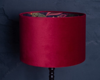 Abat-jour en tissu, velours rouge foncé, intérieur en tissu coton avec motif floral oiseaux de la jungle