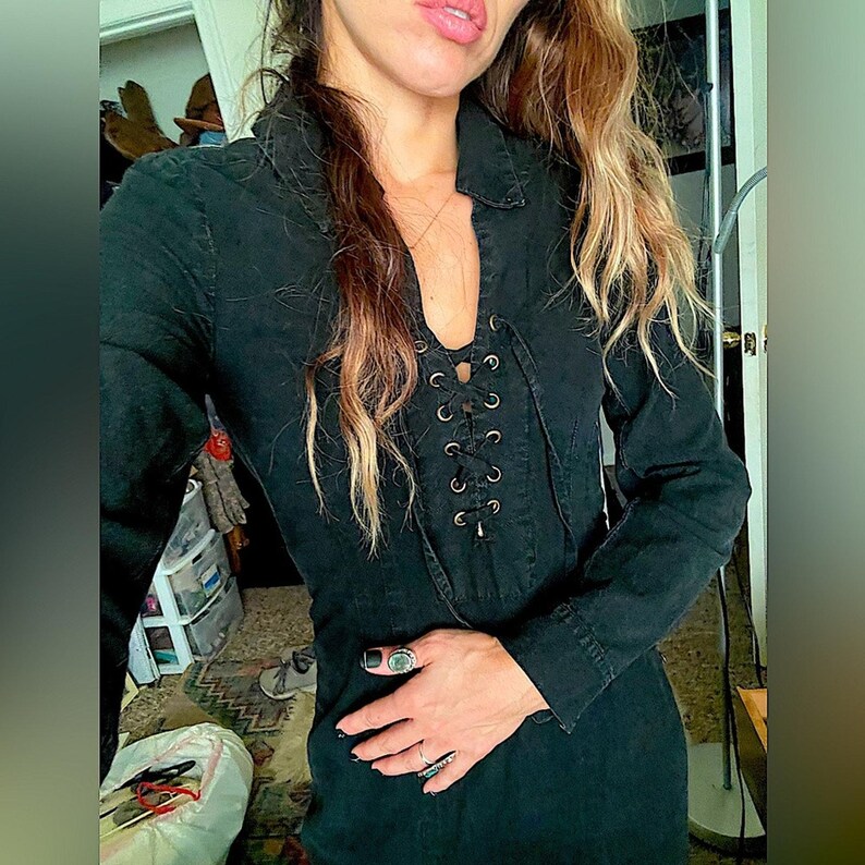 Vestido ranchero Free People, corsé, estilo suroeste, denim, estilo western, manga larga imagen 11