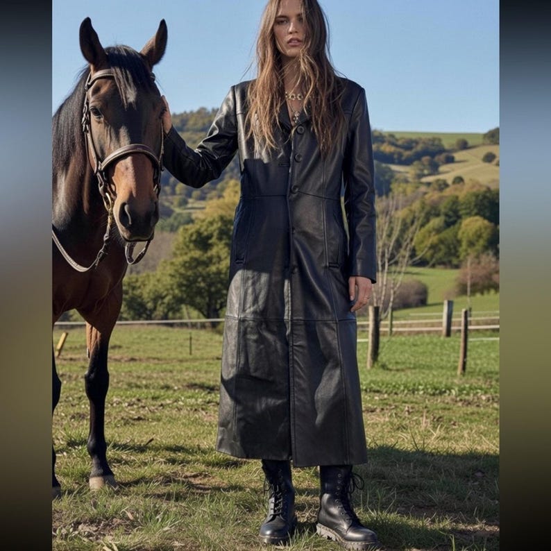 Gabardina de piel de cordero con botones de mantequilla de Free People, abrigo negro Penny Lane EUC imagen 1